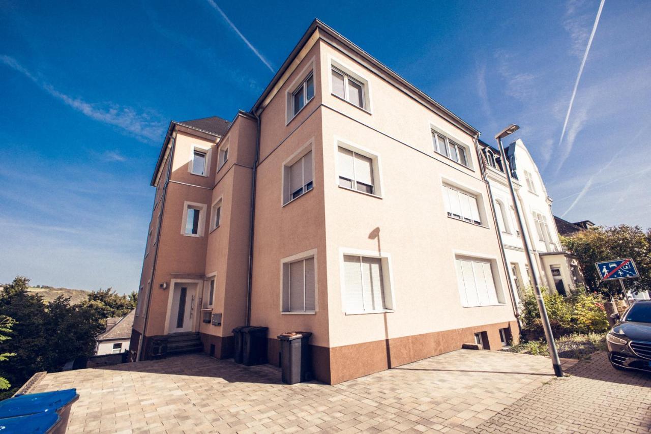 Design Apartment Zentral Fuer 6 In Andernach: Ausblick, Wifi, Kueche Экстерьер фото